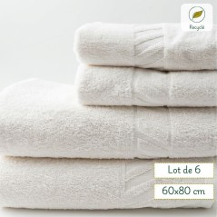 belle pile de serviette 60x80 idéale pour la toilette, qualité premium